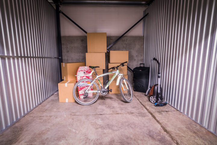 Kristiine Panila renditav väikeladu Tallinnas